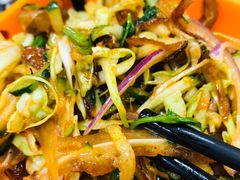 緬甸豬耳沙律-002鱼汤粉(龍園店)