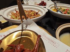 -鸽子侯·家宴·平价海鲜(绿地店)