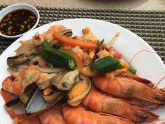 -亮马河饭店翠雅咖啡厅