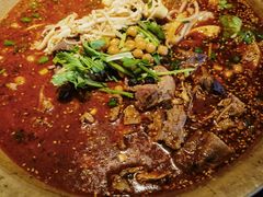 -张翻越·川渝冒菜·武汉黑鸭煲(城北万象城店)