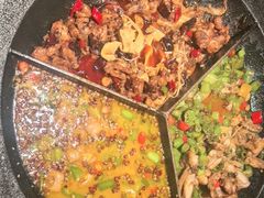 -蜀香三绝·牛蛙·烤鱼·天府炒鸡(安丘泰华店)