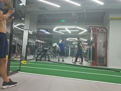 -CXFIT 陈徐健身工作室(凯旋店)