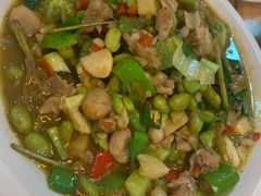 毛豆炒田鸡腿-邵老爹老杭州白斩鸡·家常菜(建国北路店)