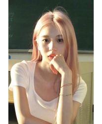 -丝语萱形象