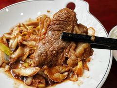 葱爆羊肉-老回回小吃(百万庄店)