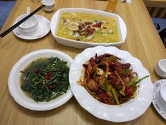 -乌镇那一年小院主题餐厅(甘泉西路店)