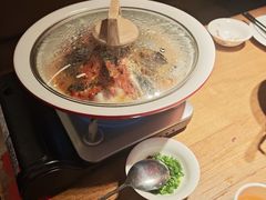 -爱碗亭·鲜炒湖南菜(壹城中心店)