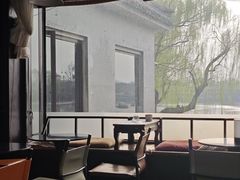 -东岸Cafe 爵士俱乐部