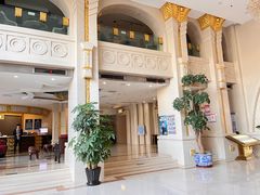 -碧中海汤泉汗蒸酒店