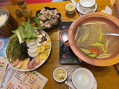 -民食香·腊排骨野生菌美食(木府店)