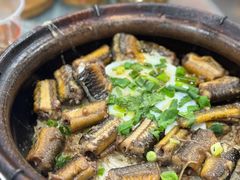 -容里煲仔饭(利丰北路店)