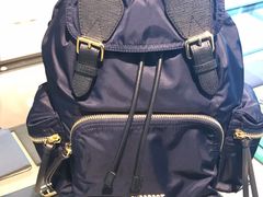 -伦敦比斯特购物村