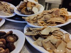 -太婆天府山珍酒楼(亚运村店)