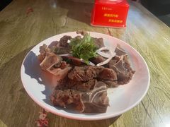 -苏莱特色牛骨滩羊手抓馆(长城东街总店)