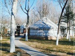 -九十九顶毡房(阜石路店)