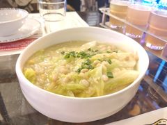 -爱啤精酿·民谣酒馆(滨江店)