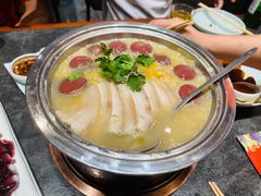 -李记饺子·熏酱东北菜(欢乐谷店)