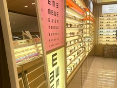 -爱视眸Eyeblling眼镜·依视路·蔡司镜片折扣店(百联南方商城购物中心)