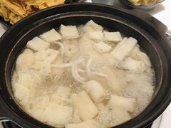 -东椰·海南椰子鸡火锅(朝阳门店)