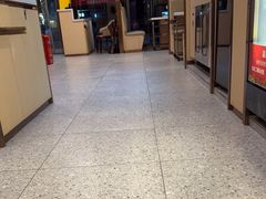 -七欣天香辣蟹火锅(闵行浦江欢乐颂店)