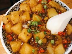 -唐伯虎新派湘菜馆(石夏时代广场店)