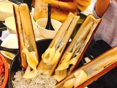 -鲜入围煮花胶鸡海鲜火锅