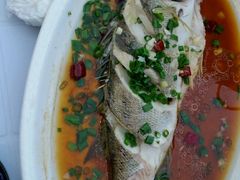 -胖大嫂渔家排档(半边山店)