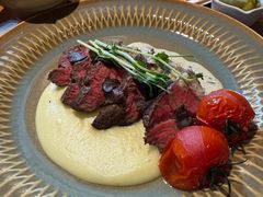 -JINNS锦时 steak&pizza(浸信会礼拜堂旧址店)
