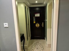 -河南中州皇冠假日酒店