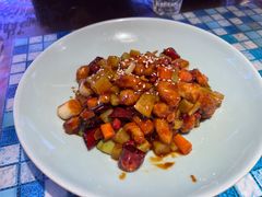 -川流不息·地道川菜·小龙虾(新松江路店)