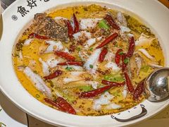 -江渔儿酸菜鱼·拔草餐厅(虎门君乐汇店)