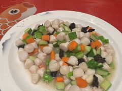 -鱼满舱.地标海鲜.正宗鲁菜(金沙滩店)