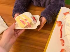 -皇冠幸福里动物奶油生日蛋糕(龙阳村地铁站店)