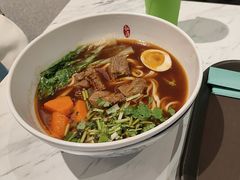 -康师傅私房牛肉面(申虹店)