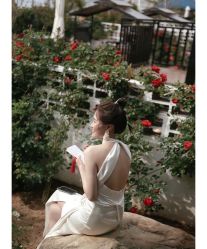 -Color卡诺婚纱礼服馆(南京严选店)