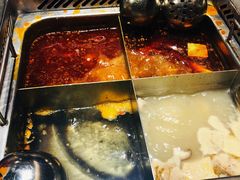 -海底捞火锅(关山保利店)