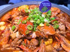 -徐记小怪兽肉蟹煲店(哈西万达金街店)