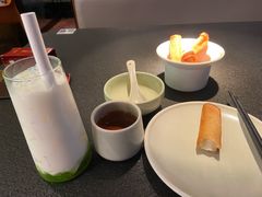 -蝴蝶里·粤菜·点心(滨江龙湖店)