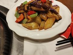-玺炖·中国铁锅炖(虹桥天街店)