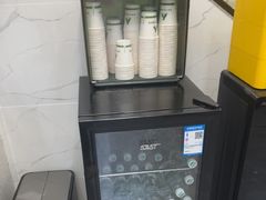 -半岛宠物医院24小时·内窥镜·牙科·碎石中心(府城大道店)