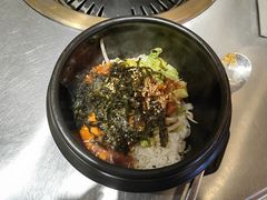 韩式传统石锅拌饭-烤路里·韩国品质自助烤肉(石路天虹4号店)