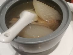 萝卜排骨汤-鹿港小镇(金虹桥国际中心店)