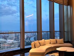 -云厨·高空西餐厅(成都瑯珀·凯悦臻选酒店)