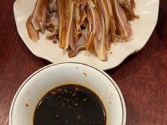 -聚首堂·特色小吃·肘子(什刹海德胜门店)