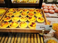 -顶东面包花园·生日蛋糕(世博店)