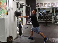 -汗水空间私教健身连锁(SM广场店)