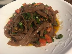 -亮欢寨酸汤鱼(沙冲路店)