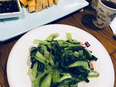 -哇蛙牛功夫面渝都料理(龙阳广场店)
