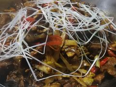 招牌闷烧鸡-弓虽昌焖烧鸡(大竹林店)
