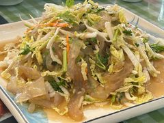 凉拌蜇皮-华圆美食